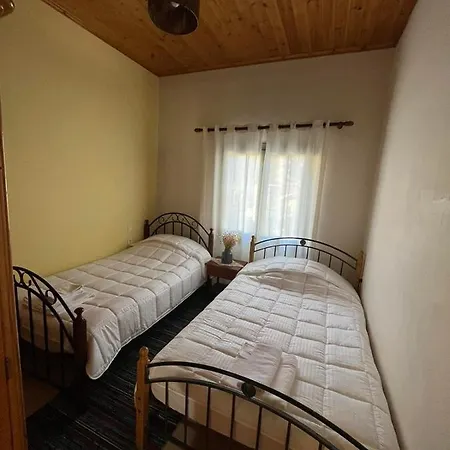 Sweet Semesterbostad Kalavryta